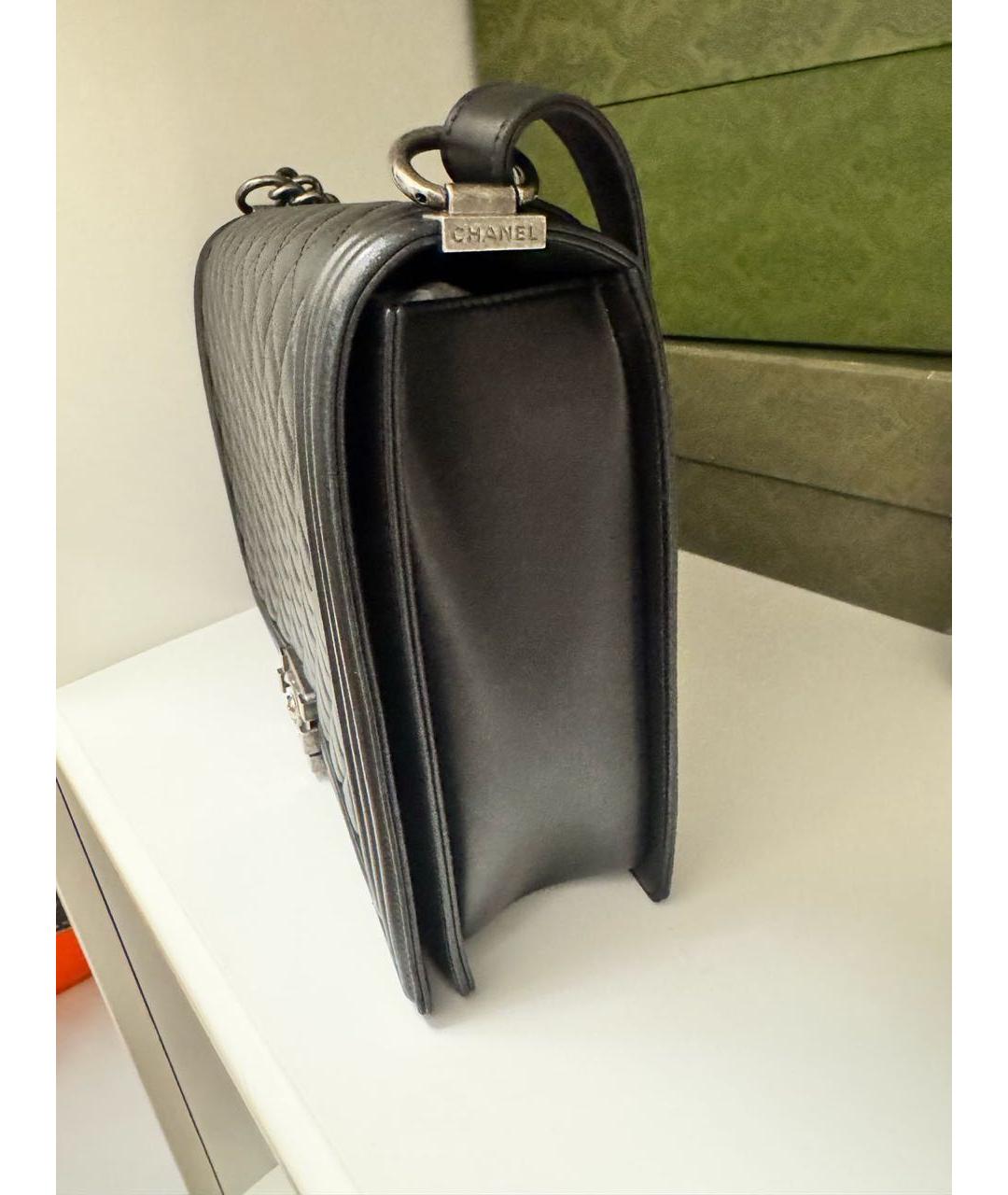 CHANEL Черная кожаная сумка через плечо, фото 2