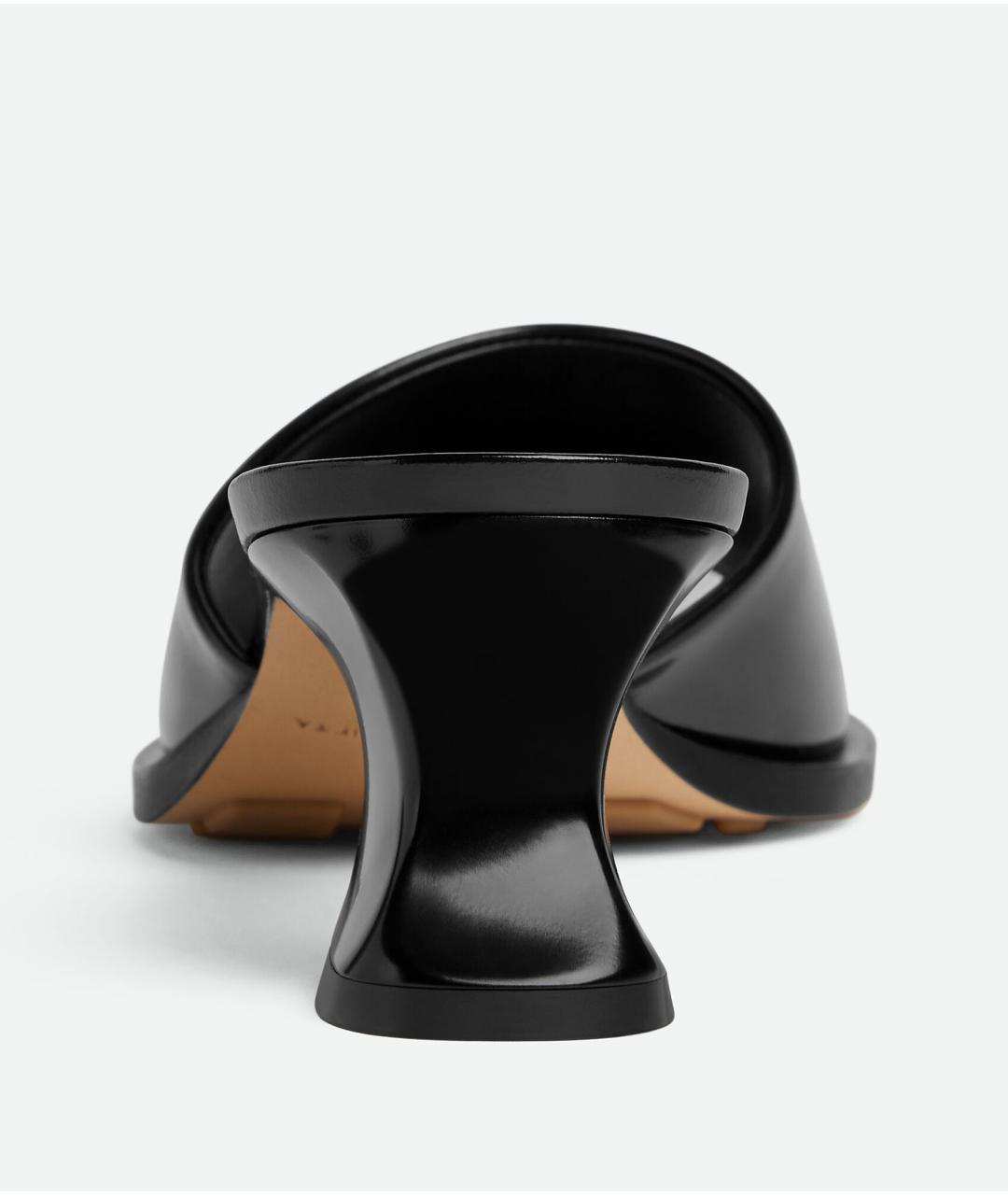 BOTTEGA VENETA Черные кожаные мюли, фото 5