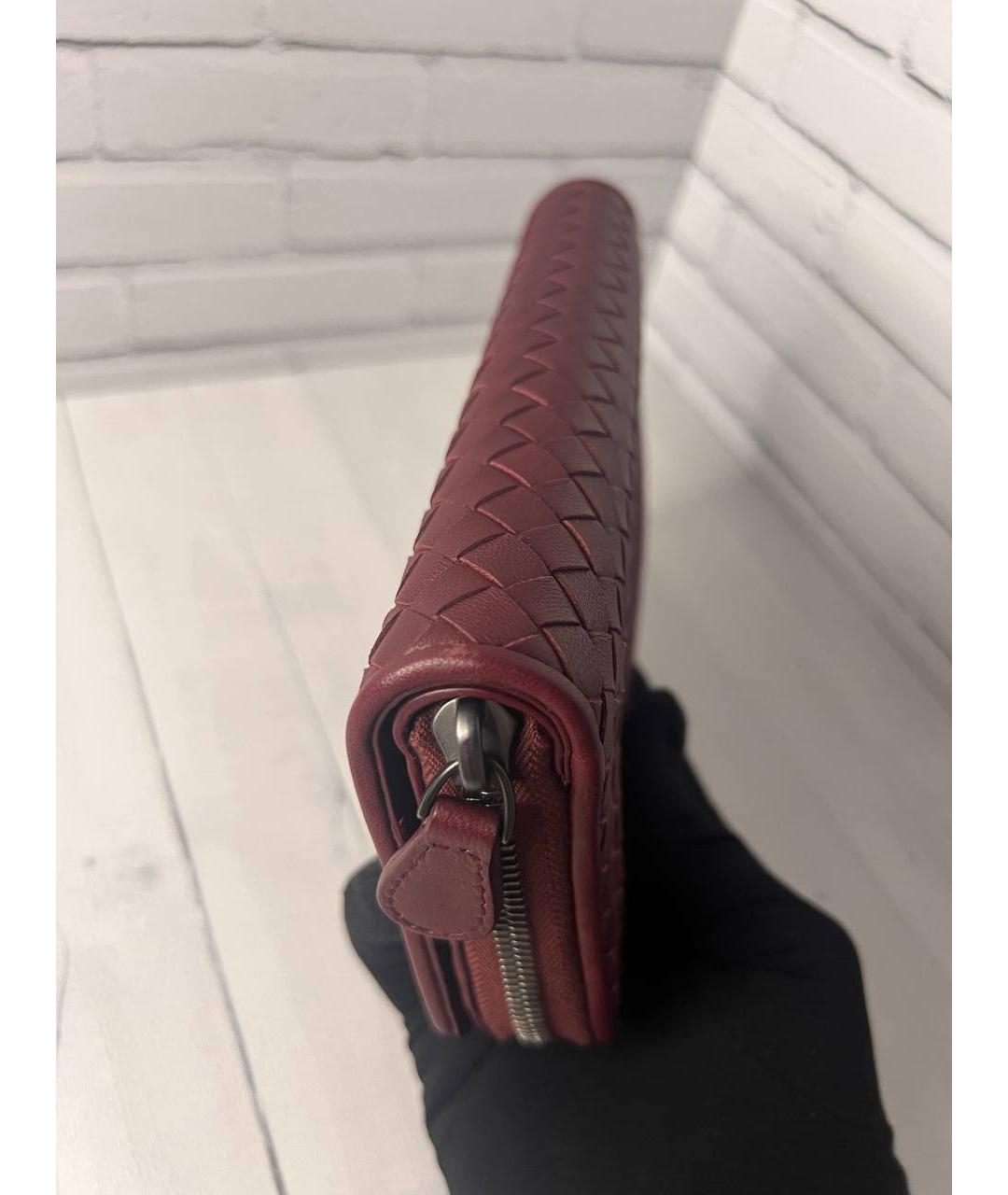 BOTTEGA VENETA Бордовый кожаный кошелек, фото 4