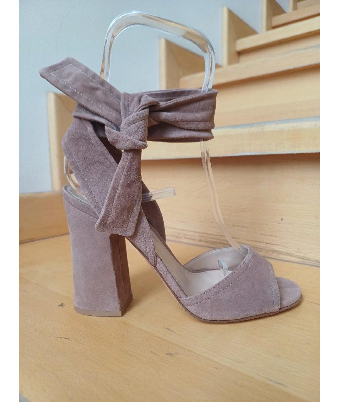 GIANVITO ROSSI Бежевые замшевые босоножки, фото 8