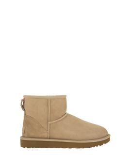 UGG AUSTRALIA Ботинки