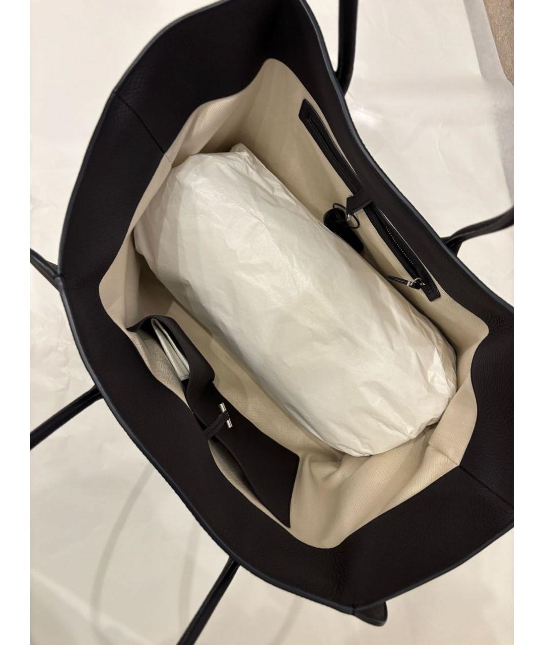 THE ROW Темно-синяя кожаная сумка тоут, фото 5