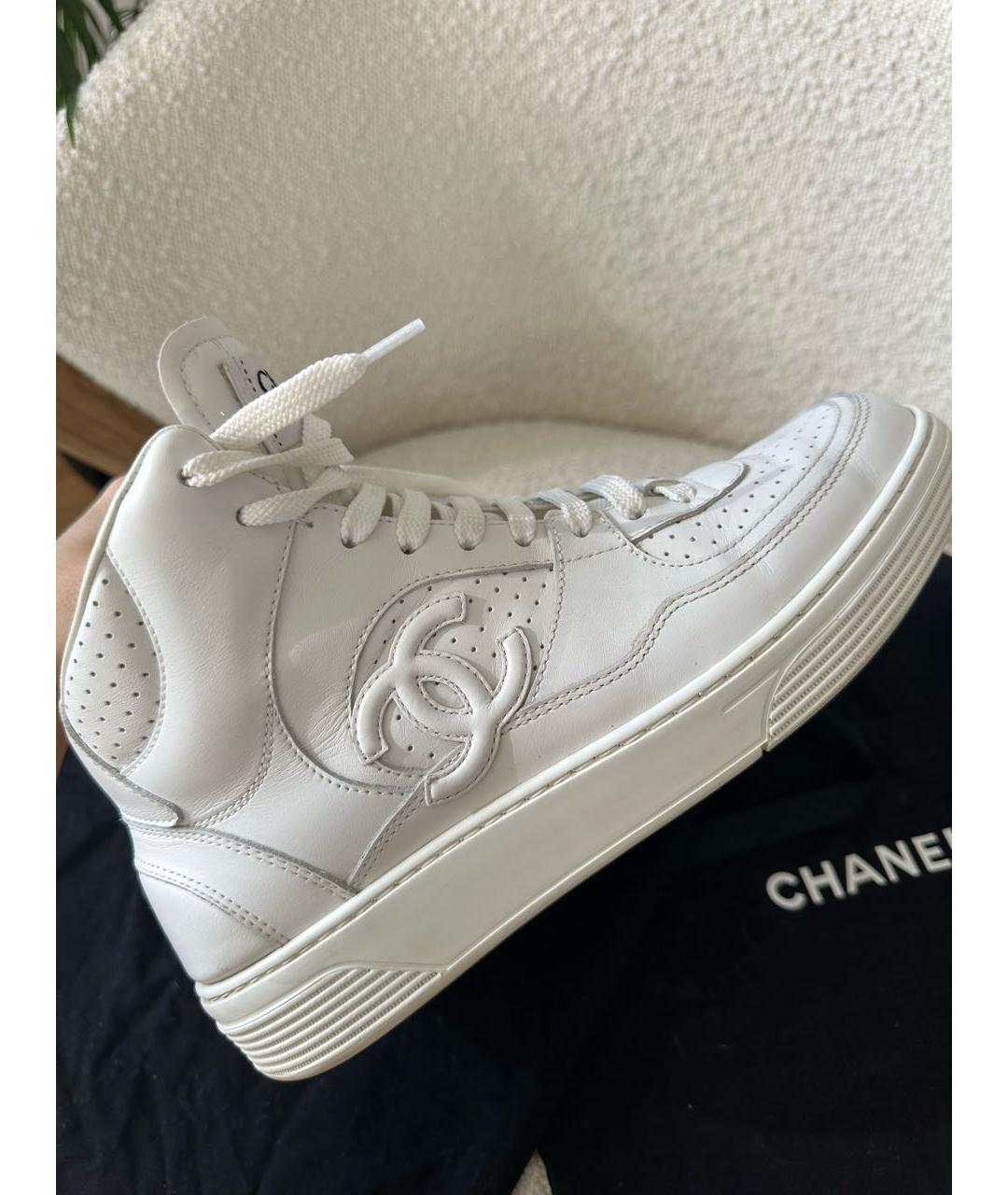 CHANEL Белые кожаные кроссовки, фото 8