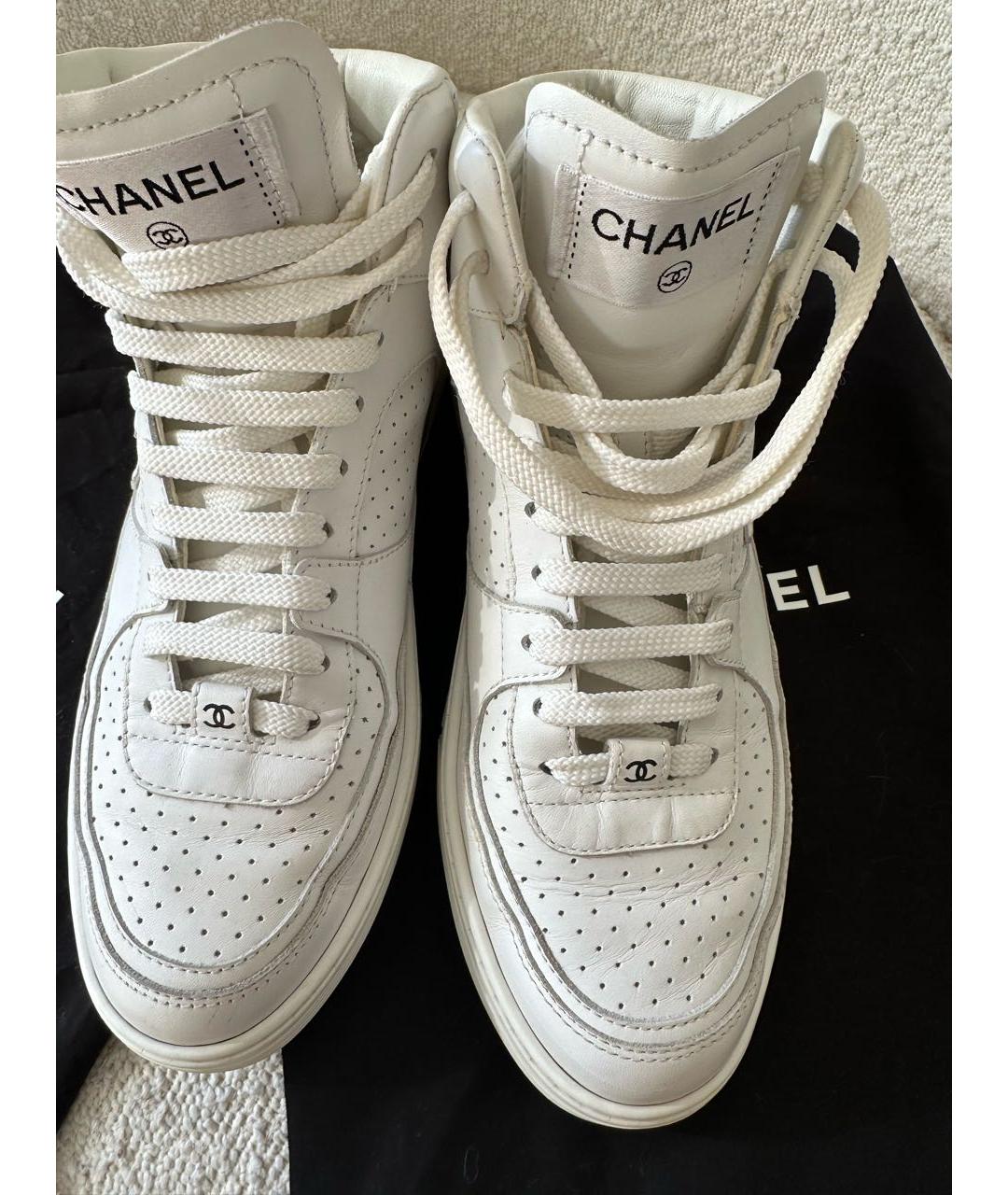 CHANEL Белые кожаные кроссовки, фото 7