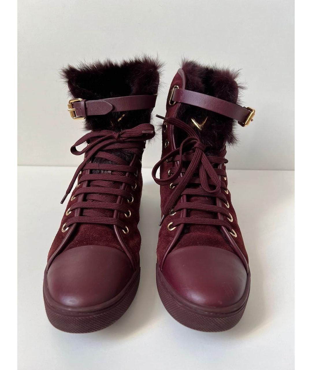LOUIS VUITTON Бордовые замшевые ботинки, фото 2