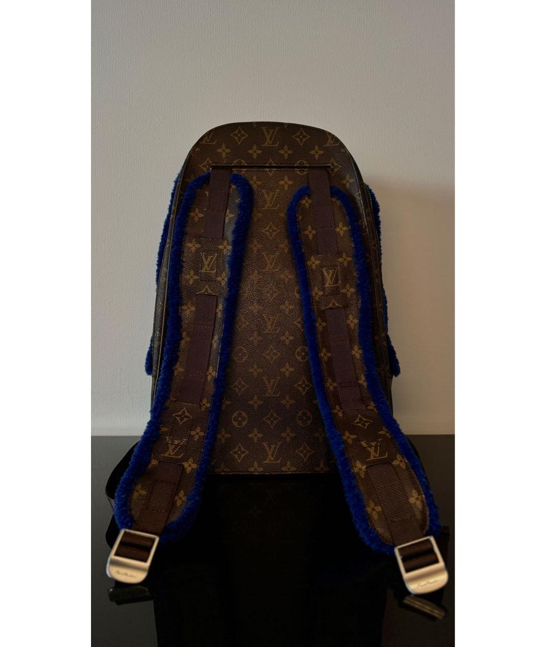 LOUIS VUITTON Темно-синий меховой рюкзак, фото 3