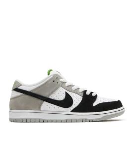 NIKE Кроссовки