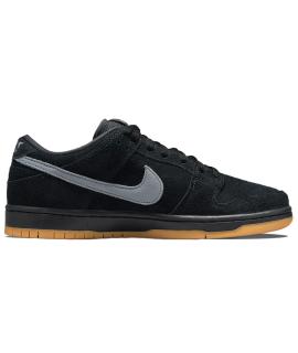 NIKE Кроссовки