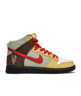 NIKE Кроссовки