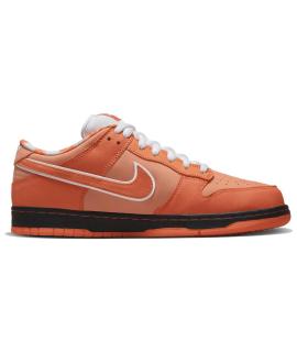NIKE Кроссовки