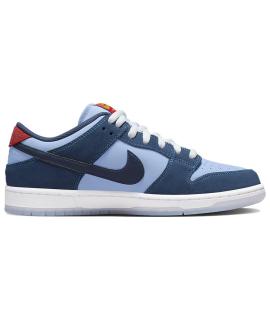 NIKE Кроссовки