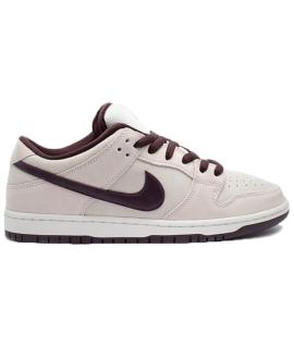 NIKE Кроссовки