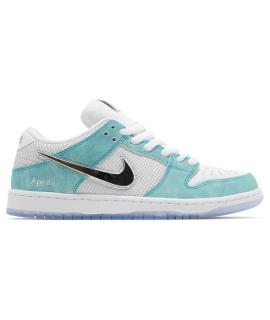 NIKE Кроссовки