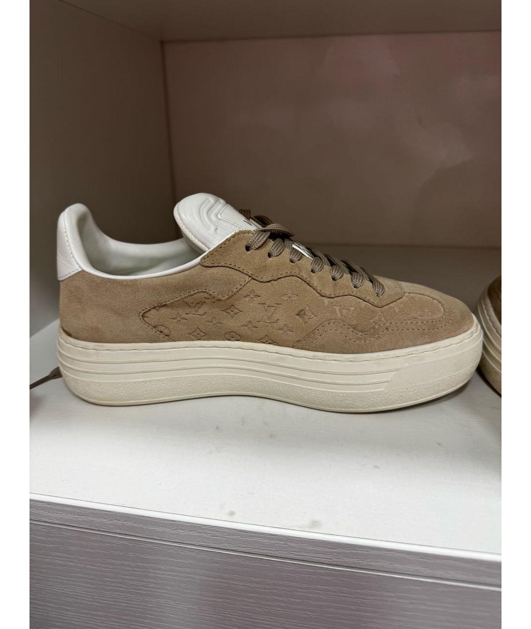LOUIS VUITTON Бежевые замшевые кеды, фото 5