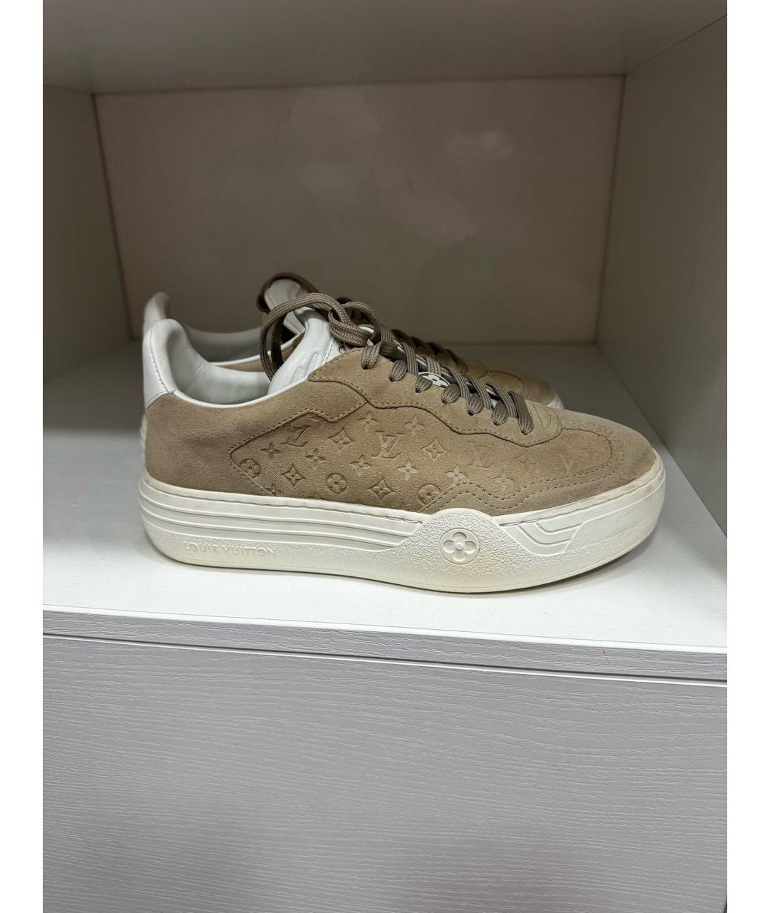 LOUIS VUITTON Бежевые замшевые кеды, фото 9