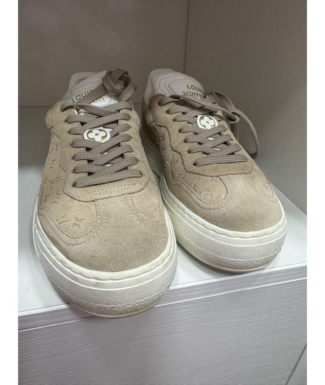 LOUIS VUITTON Бежевые замшевые кеды, фото 7