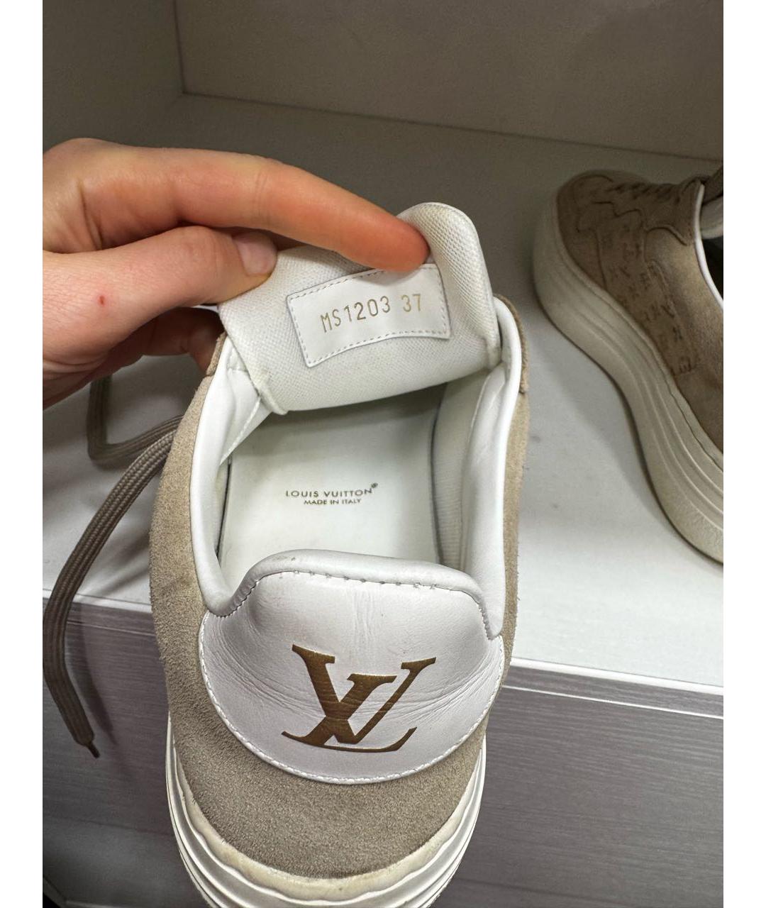 LOUIS VUITTON Бежевые замшевые кеды, фото 4