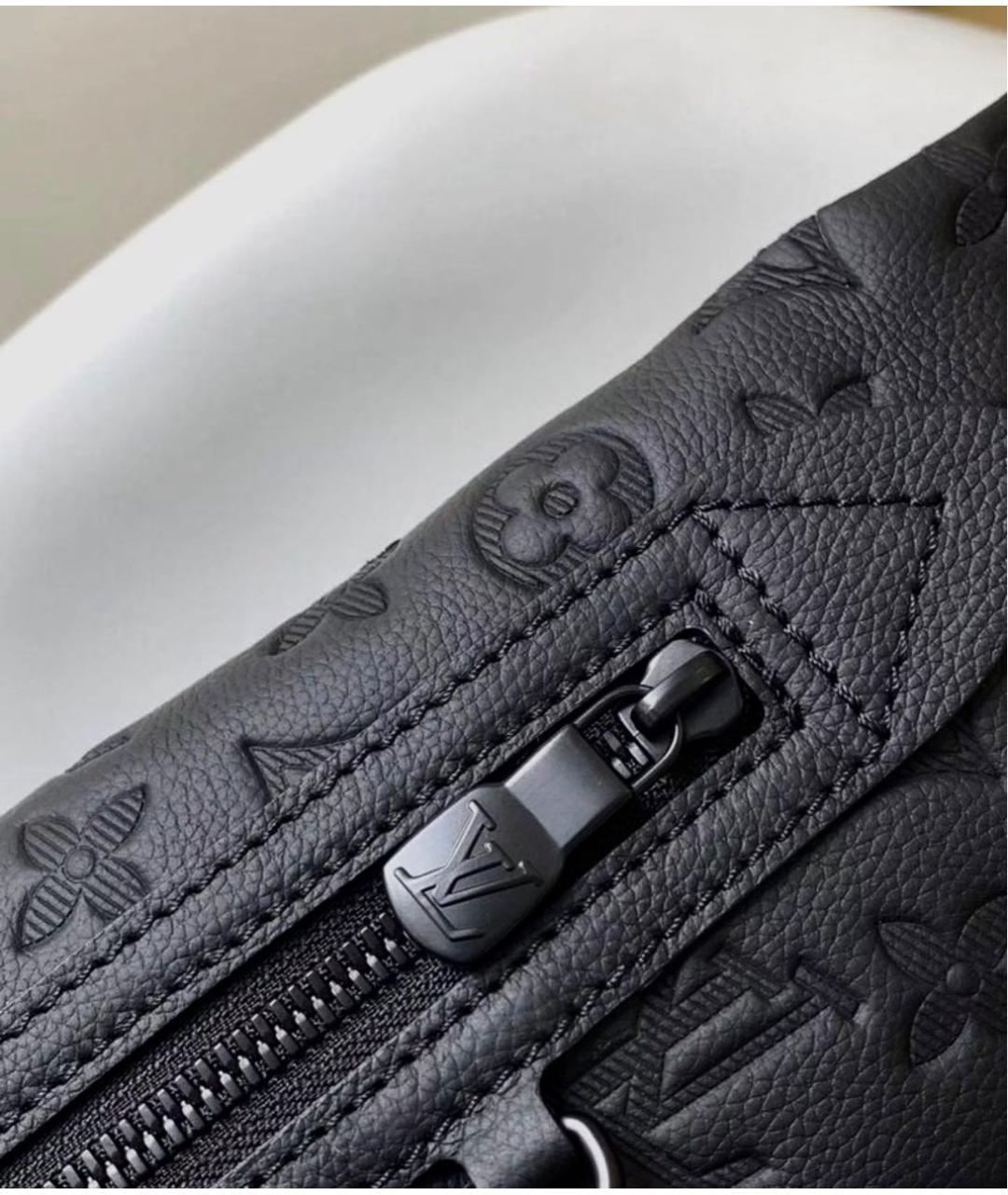 LOUIS VUITTON Черная кожаная сумка на плечо, фото 5