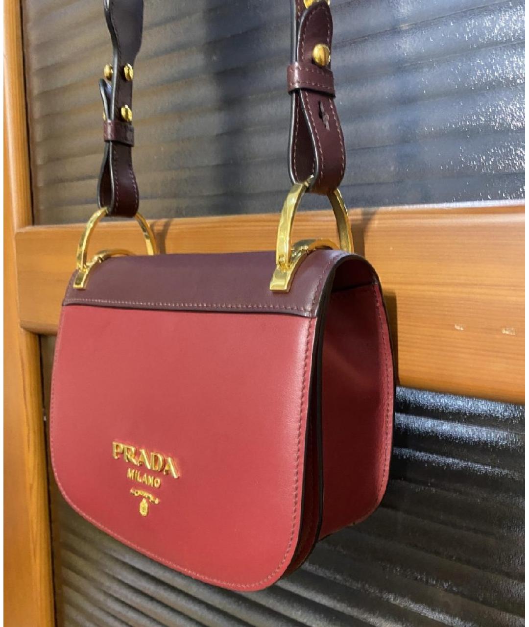 PRADA Бордовая кожаная сумка через плечо, фото 5