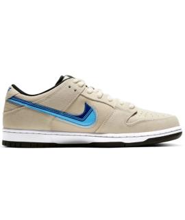 NIKE Кроссовки