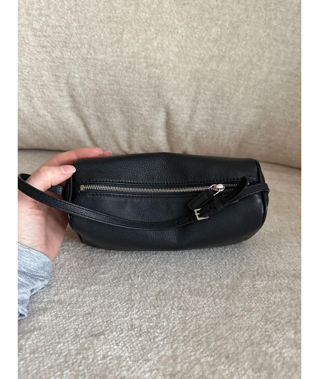 THE ROW Черная кожаная сумка с короткими ручками, фото 5