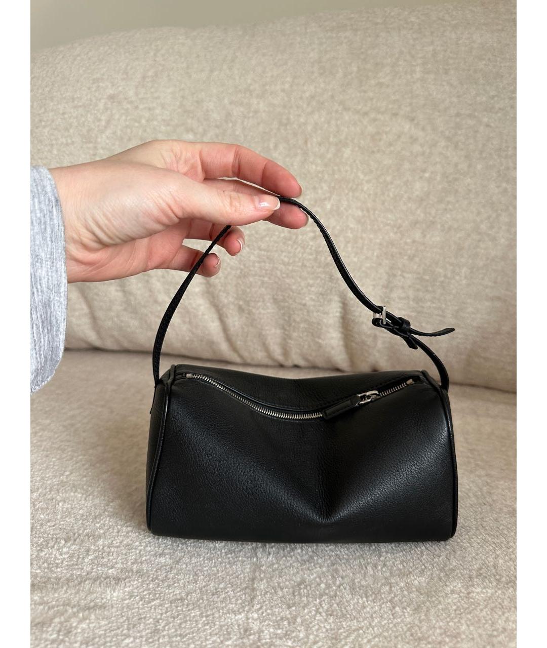 THE ROW Черная кожаная сумка с короткими ручками, фото 2