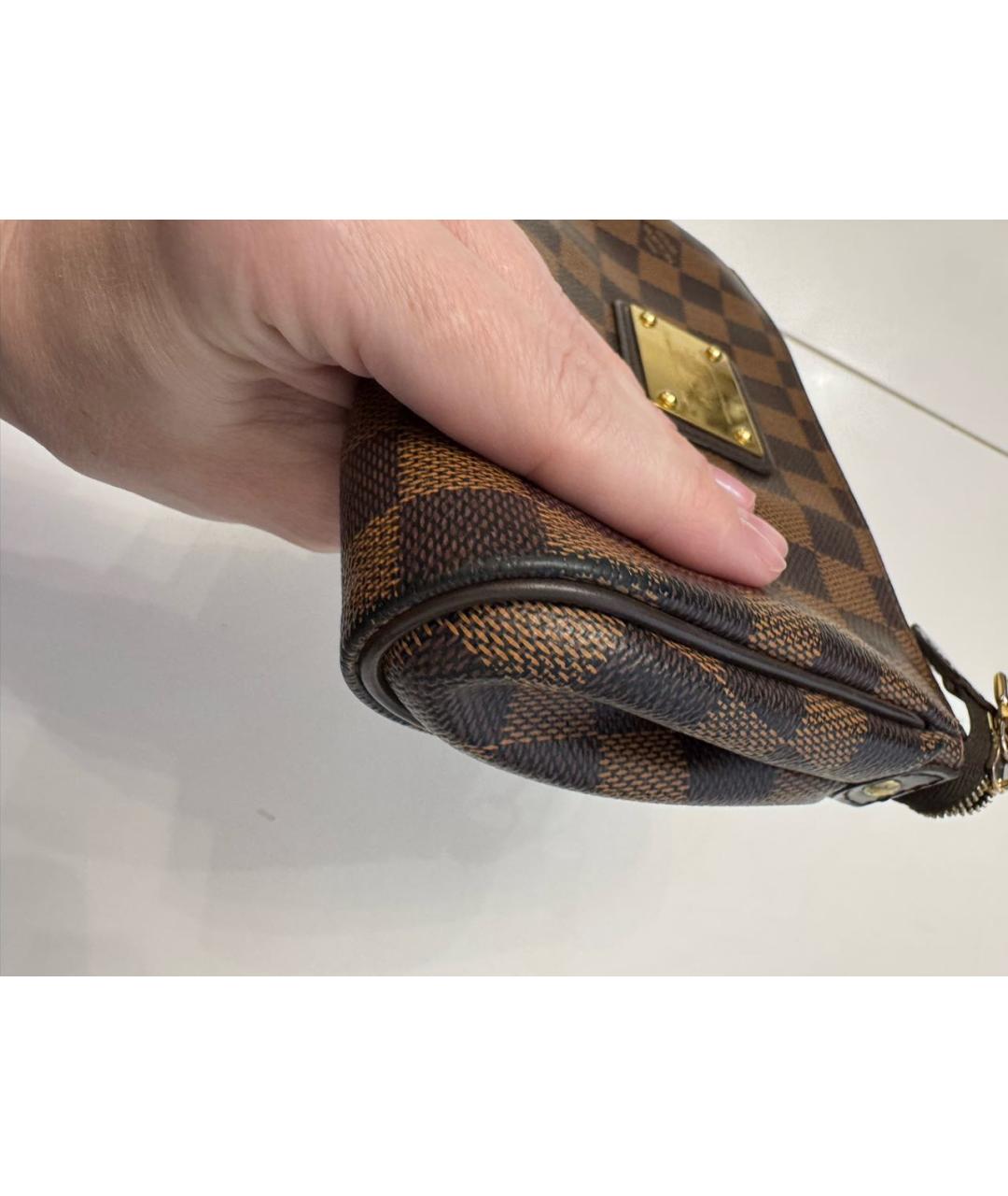 LOUIS VUITTON Коричневая сумка через плечо, фото 7