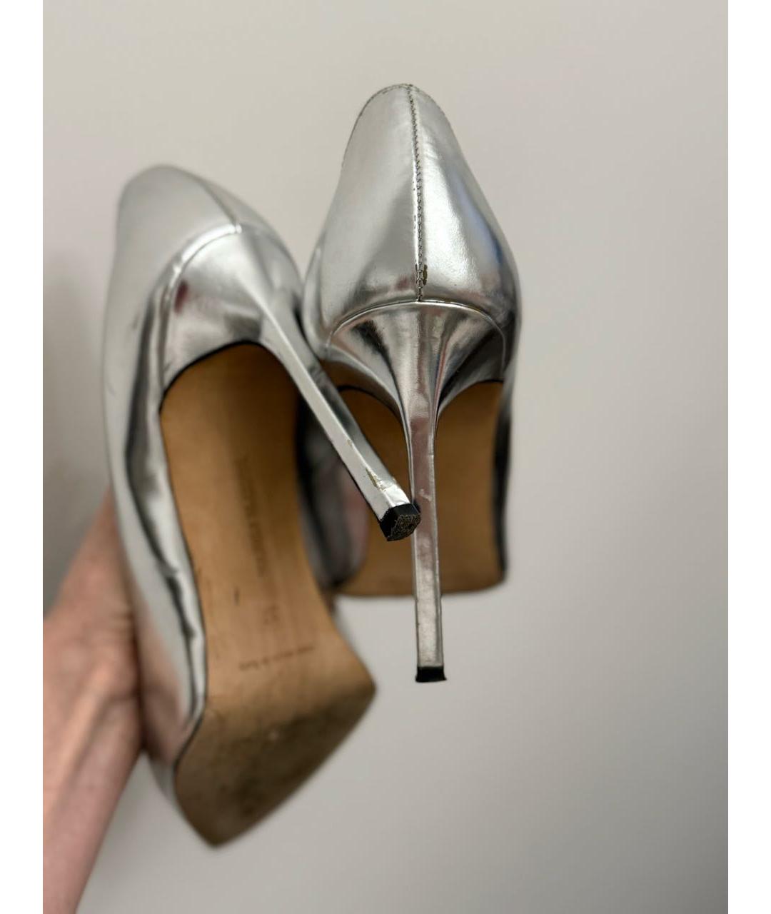MANOLO BLAHNIK Серебряные кожаные туфли, фото 4