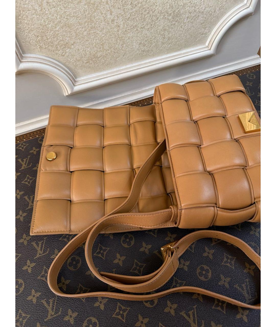BOTTEGA VENETA Коричневая кожаная сумка через плечо, фото 2
