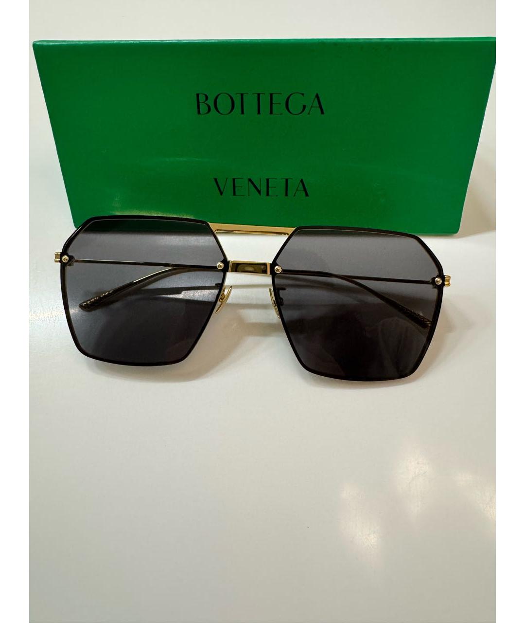 BOTTEGA VENETA Золотые металлические солнцезащитные очки, фото 4