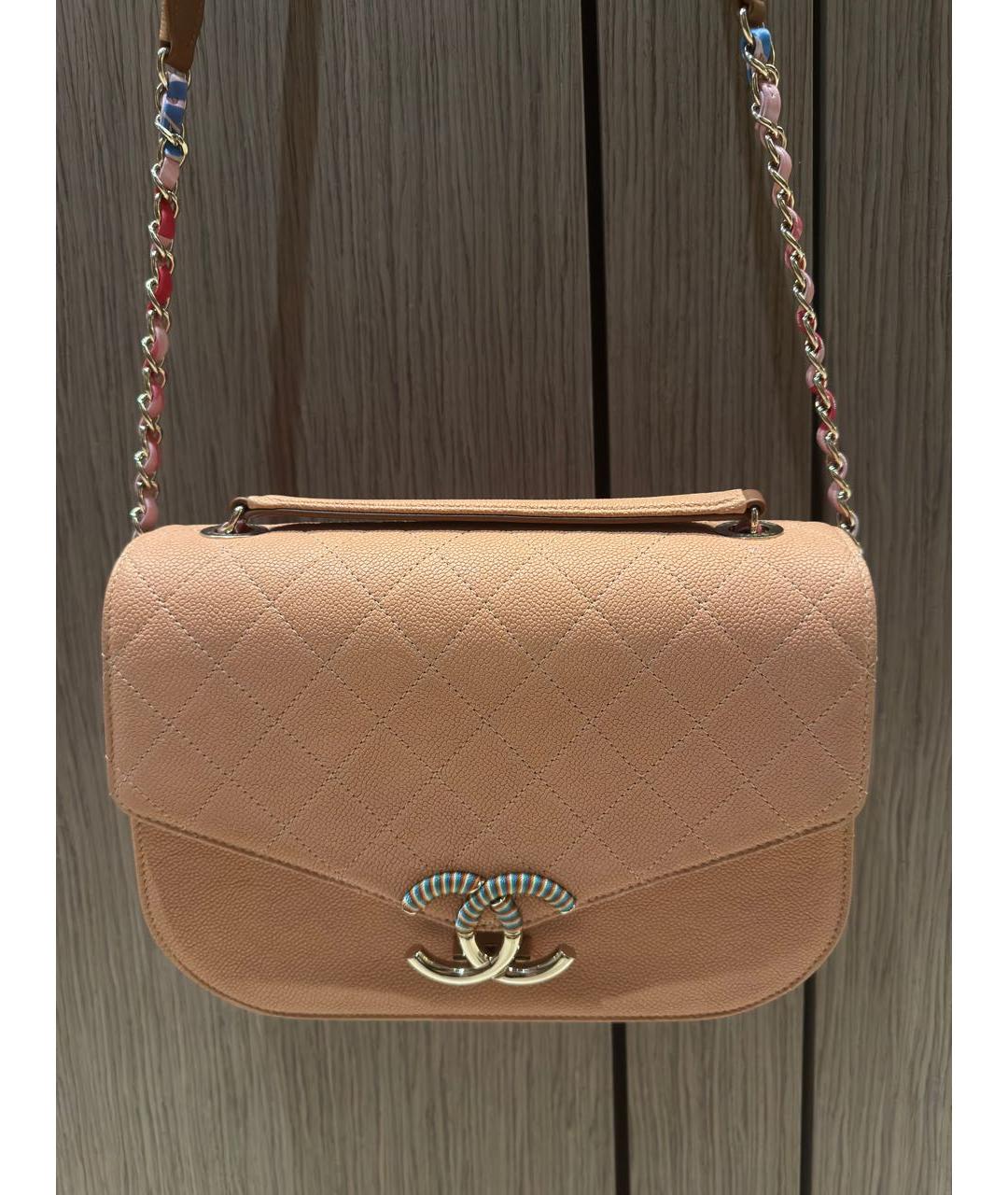 CHANEL Коралловая кожаная сумка через плечо, фото 5