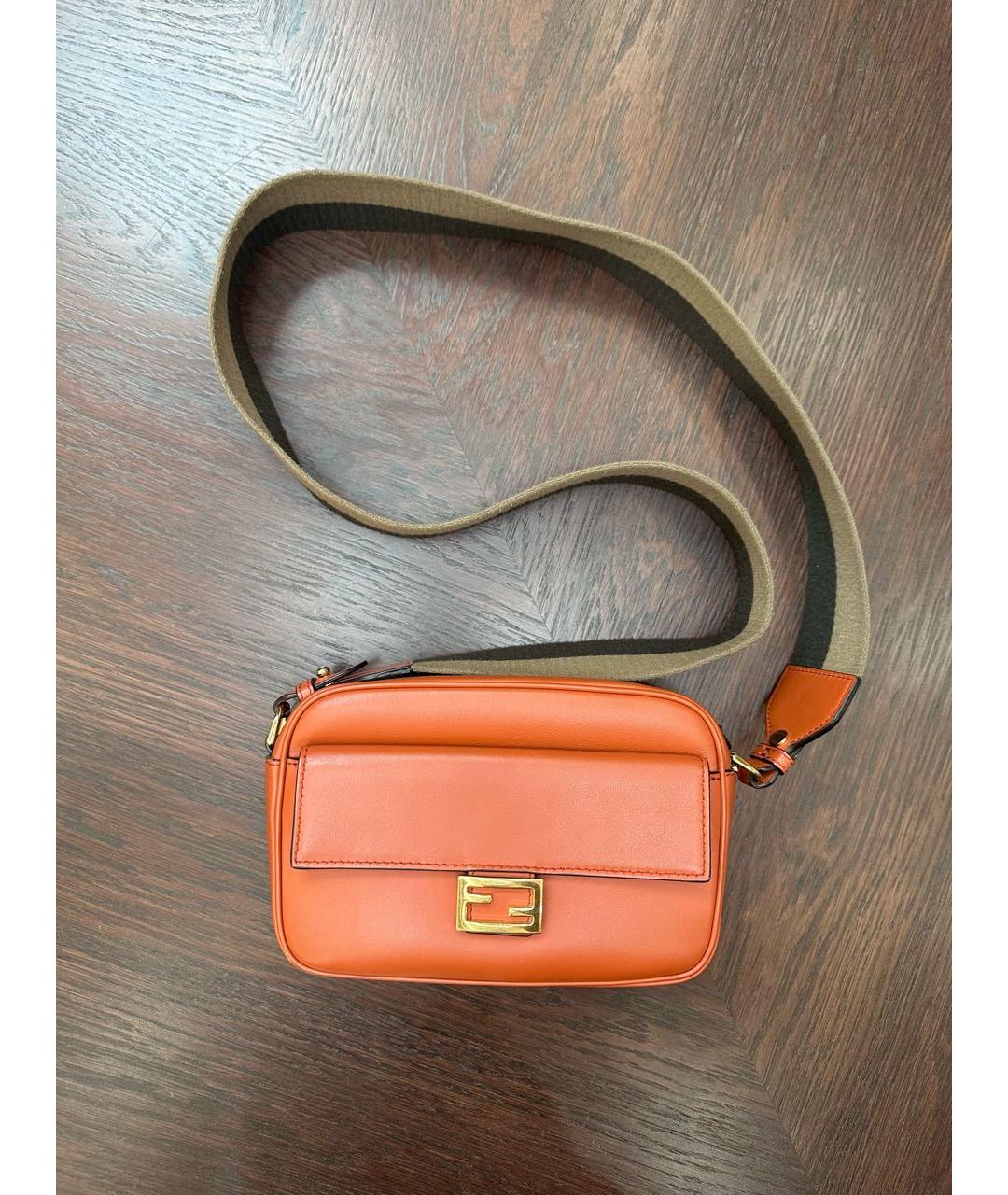 FENDI Оранжевая кожаная сумка через плечо, фото 9
