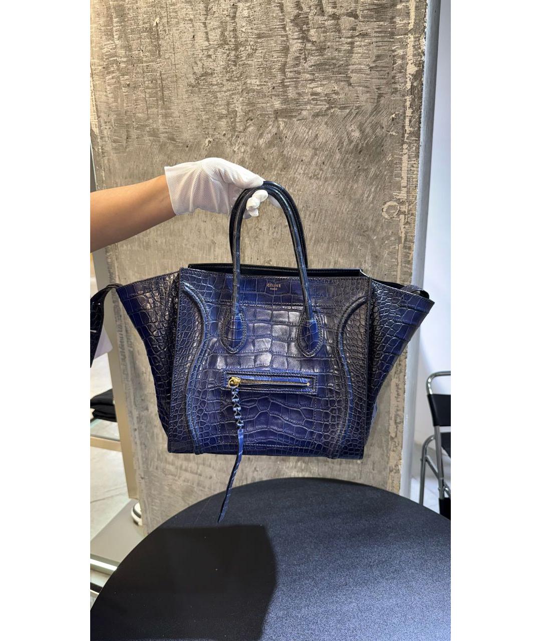 CELINE Темно-синяя сумка с короткими ручками из экзотической кожи, фото 7