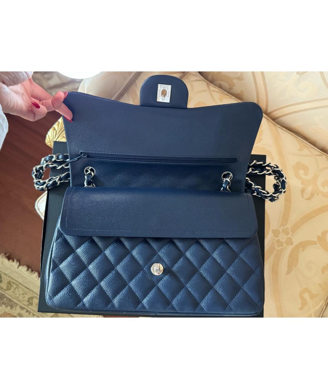 CHANEL Темно-синяя кожаная сумка через плечо, фото 6