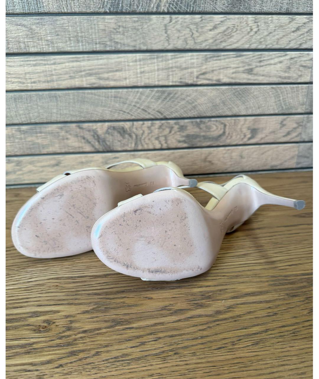 GIANVITO ROSSI Бежевые босоножки из лакированной кожи, фото 7