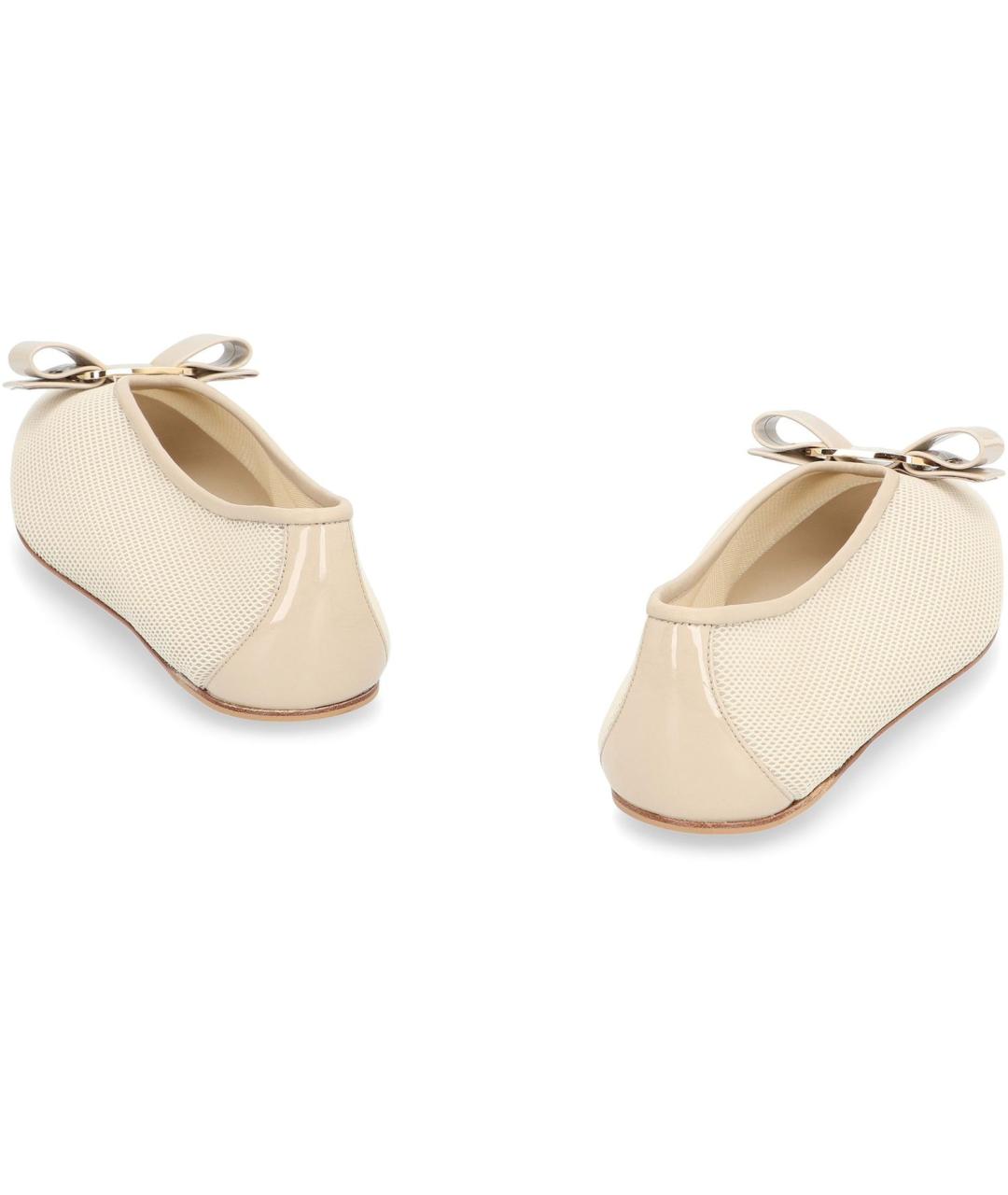 FERRAGAMO Бежевые балетки, фото 4