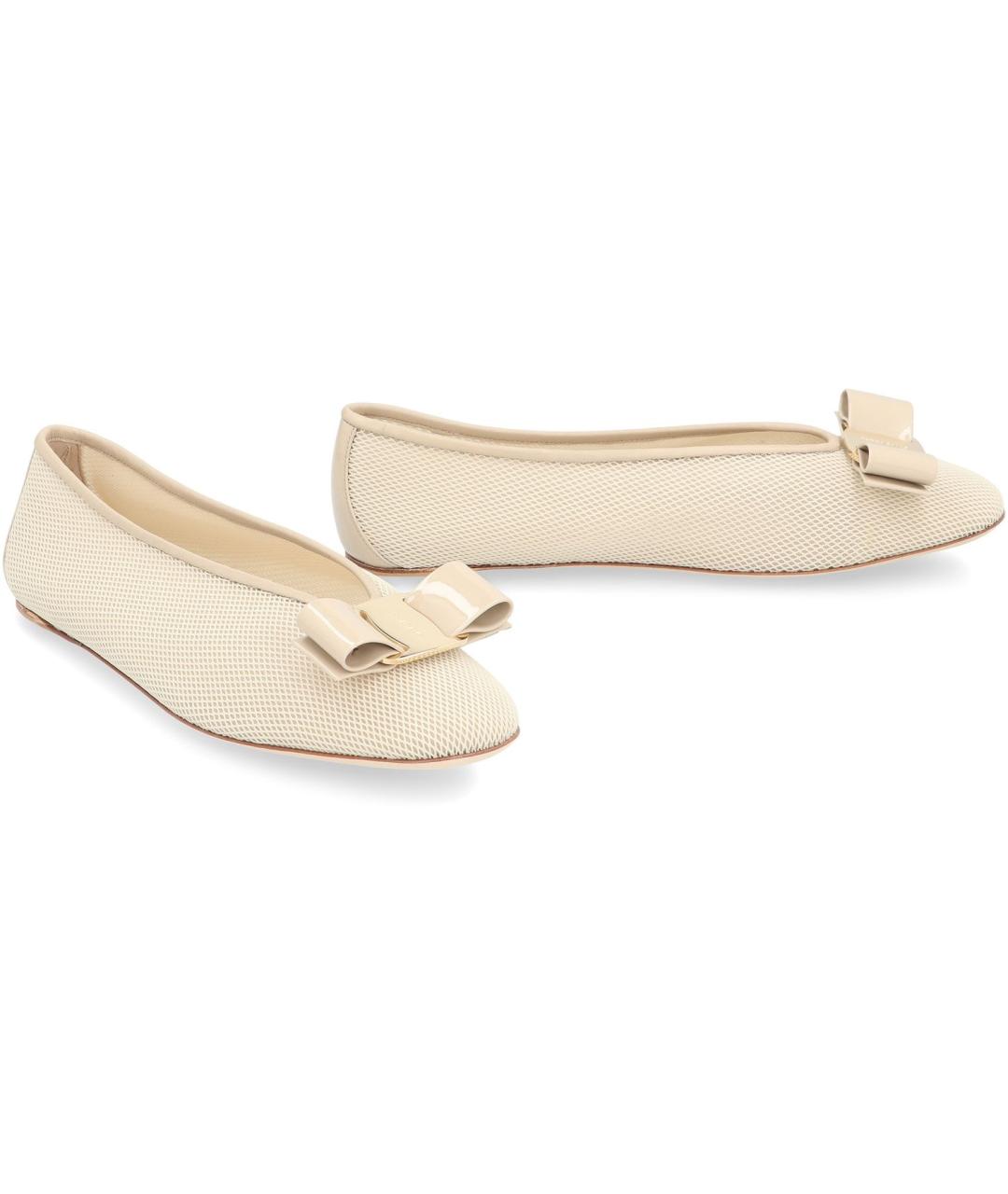 FERRAGAMO Бежевые балетки, фото 3