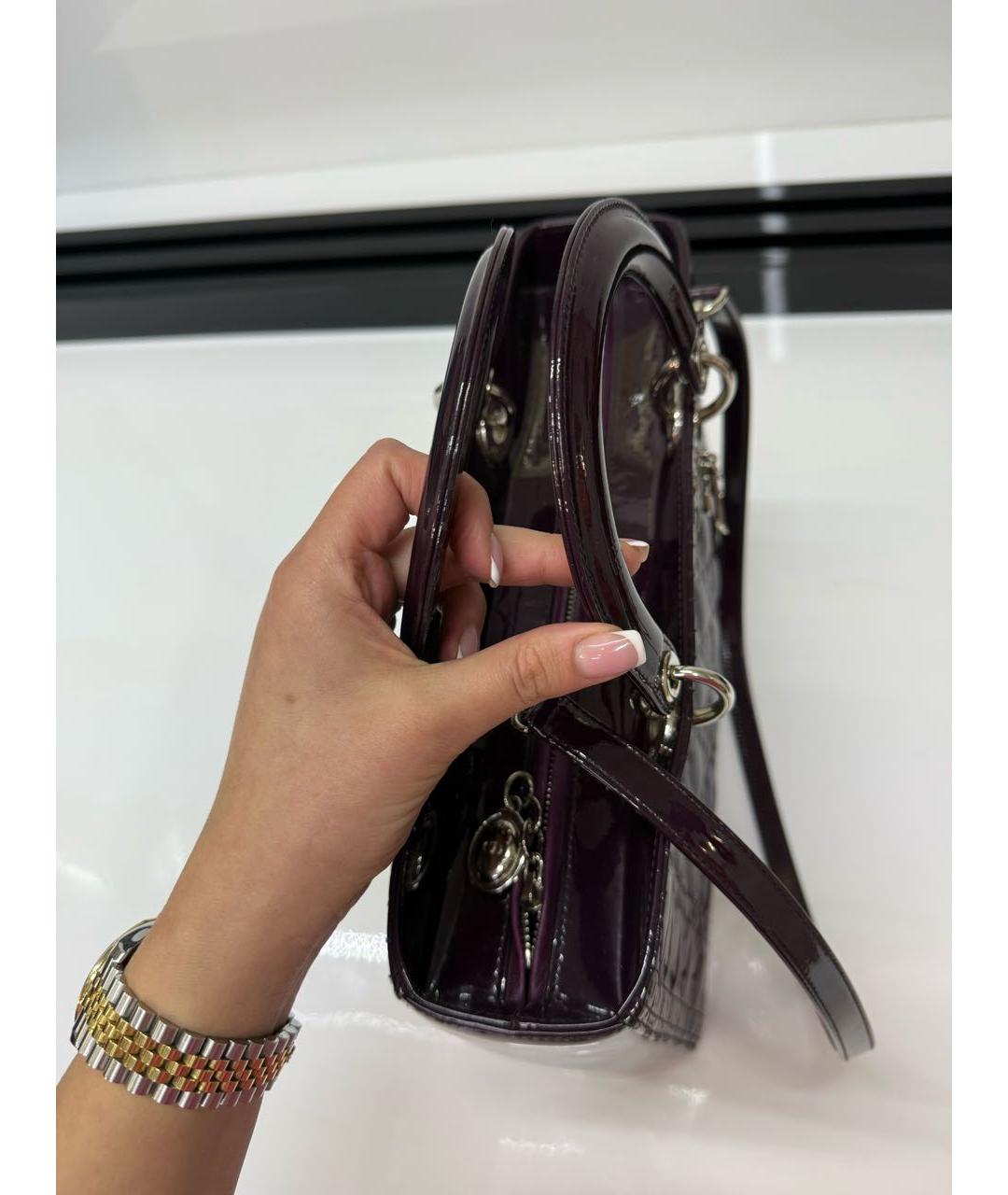 CHRISTIAN DIOR Фиолетовая сумка с короткими ручками из лакированной кожи, фото 5