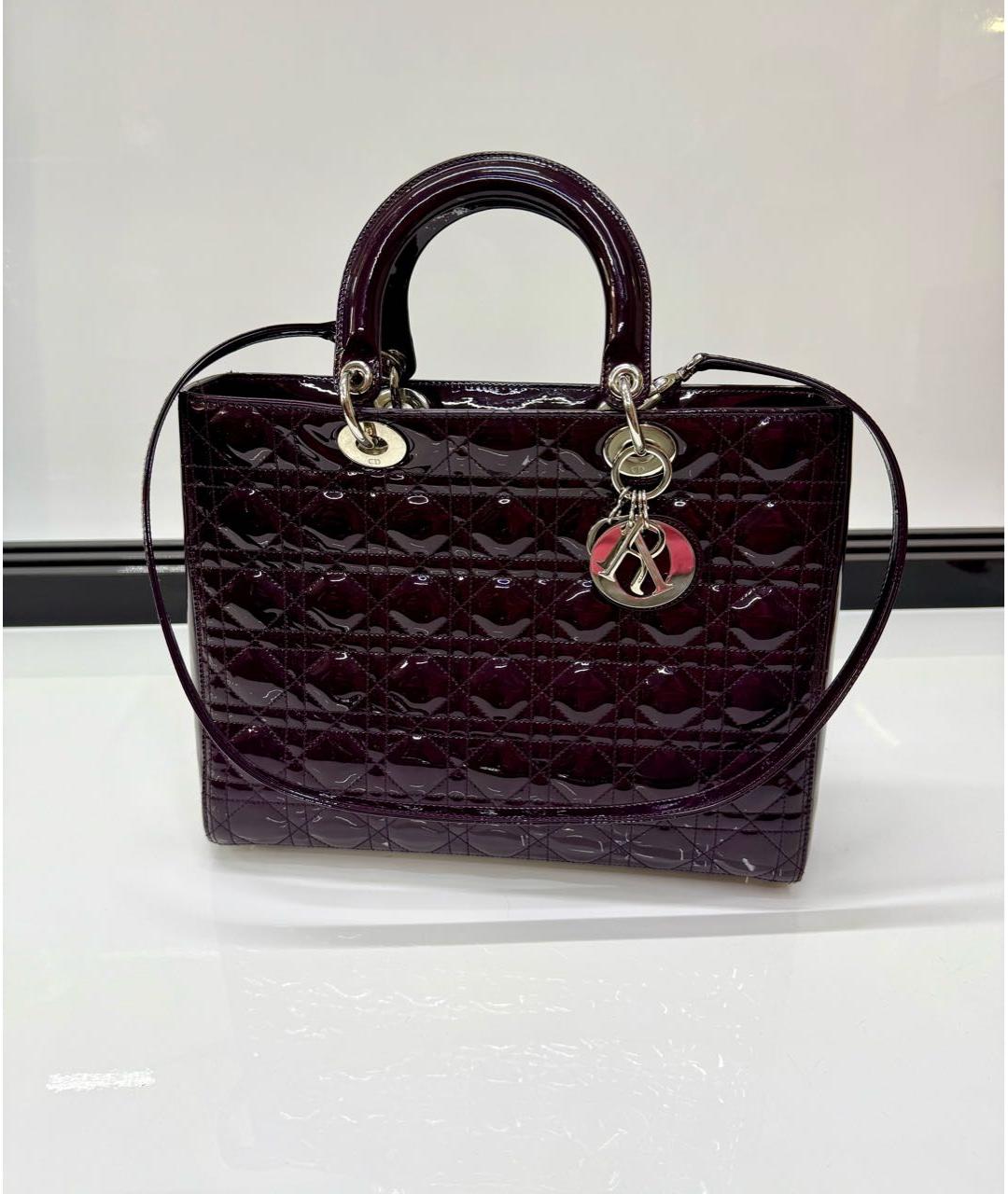 CHRISTIAN DIOR Фиолетовая сумка с короткими ручками из лакированной кожи, фото 2