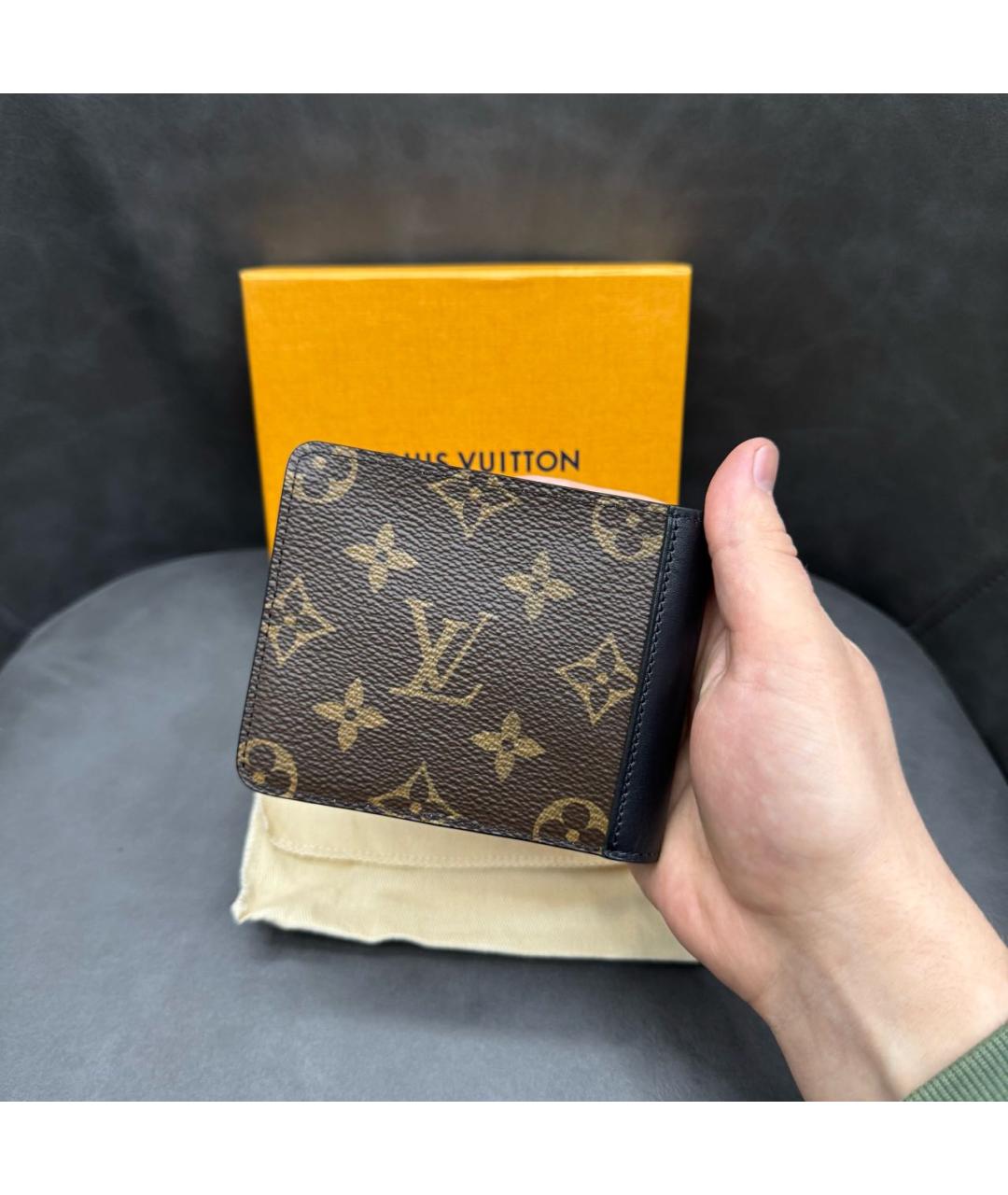 LOUIS VUITTON Коричневый кошелек, фото 6
