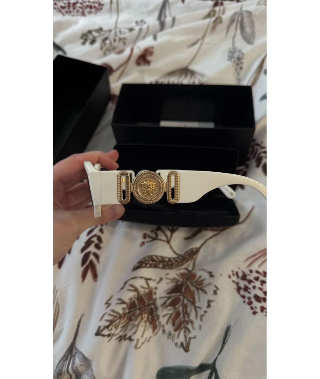 VERSACE Белые пластиковые солнцезащитные очки, фото 3