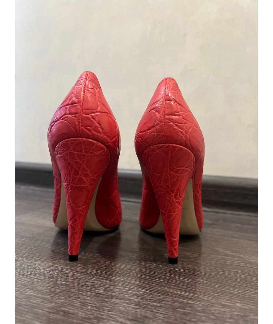 GUCCI Красные туфли из экзотической кожи, фото 4