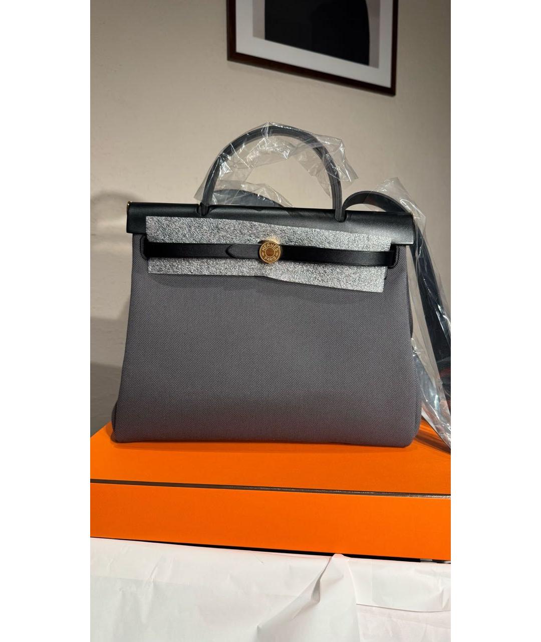 HERMES Антрацитовая кожаная сумка с короткими ручками, фото 7