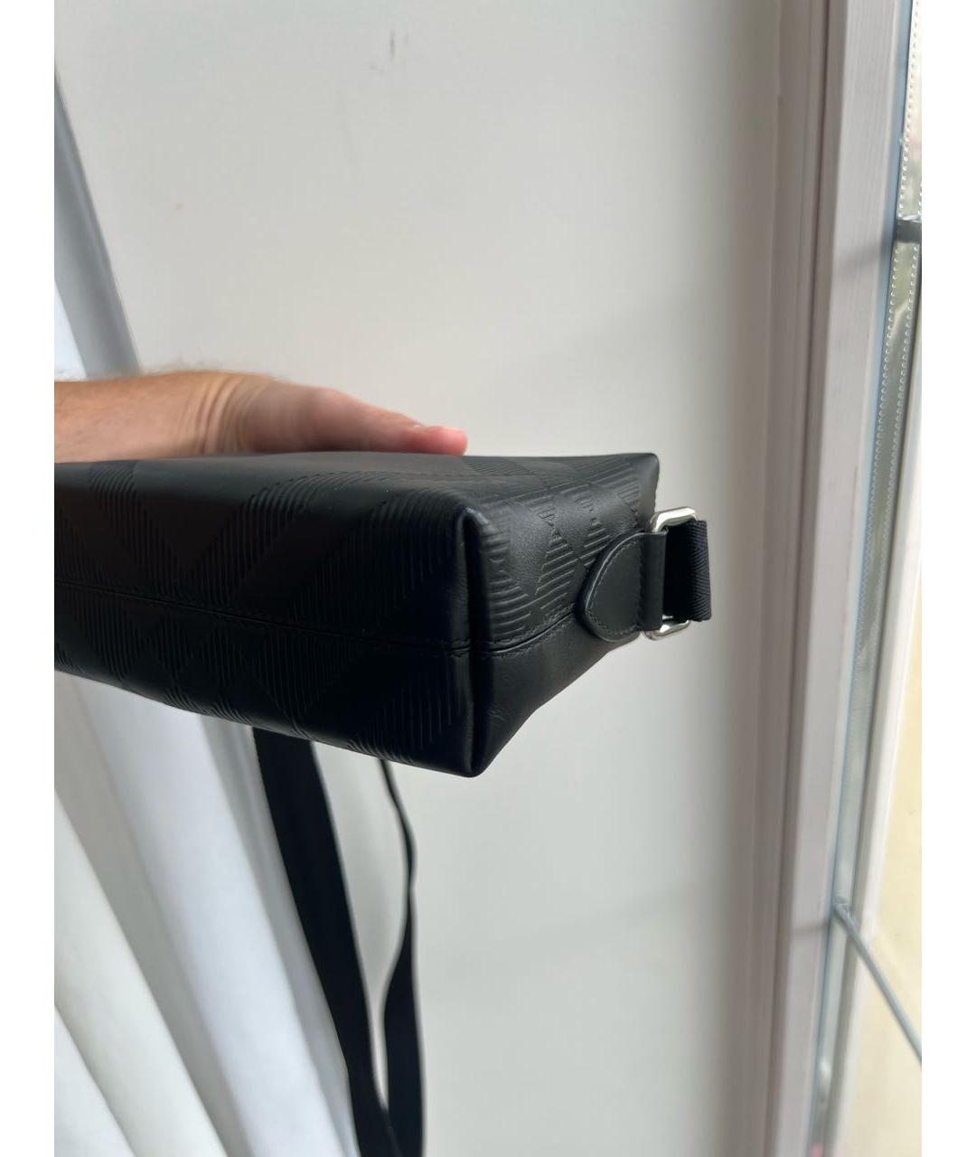 BURBERRY Черная кожаная сумка на плечо, фото 7