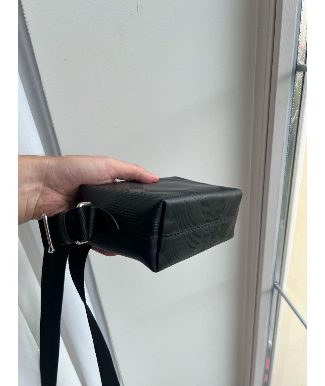 BURBERRY Черная кожаная сумка на плечо, фото 8