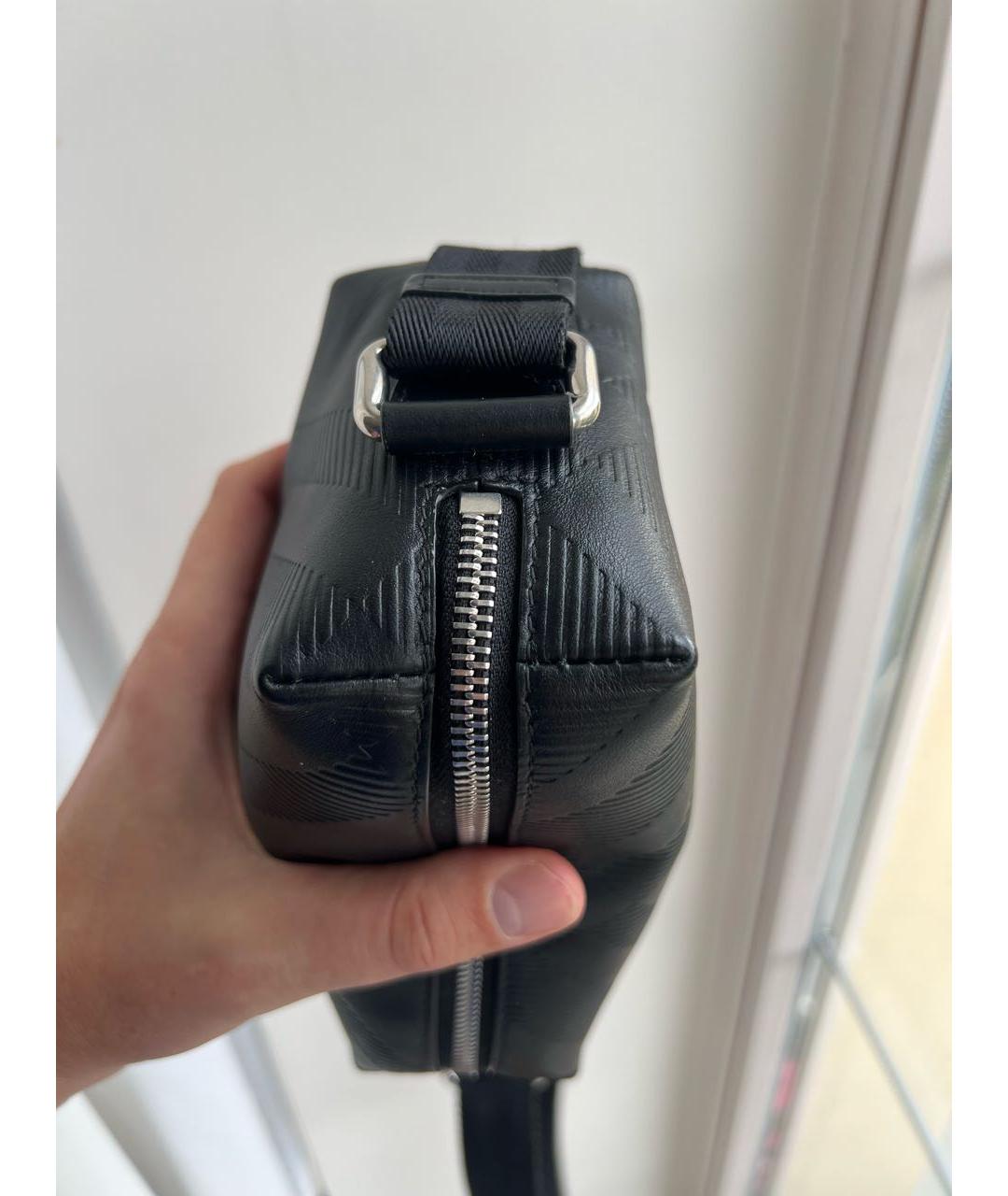 BURBERRY Черная кожаная сумка на плечо, фото 6