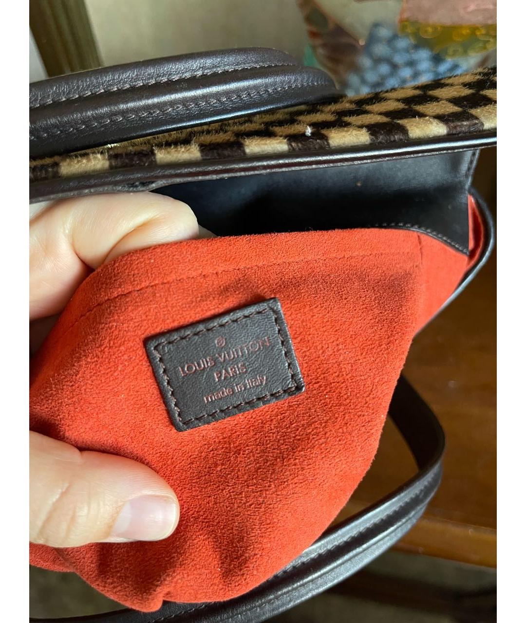 LOUIS VUITTON Коричневая сумка с короткими ручками, фото 4