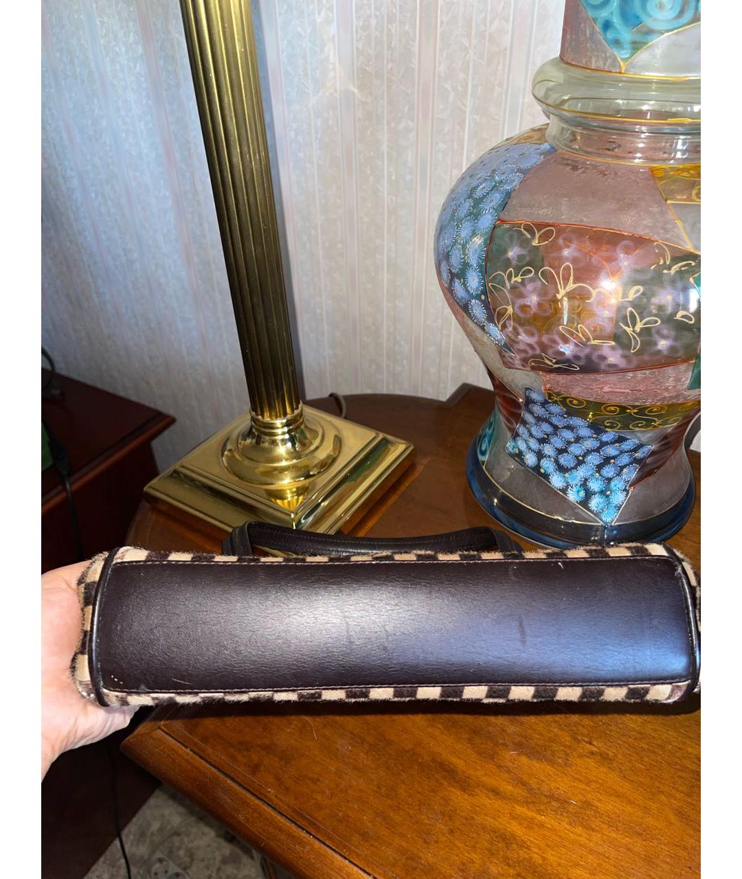 LOUIS VUITTON Коричневая сумка с короткими ручками, фото 5