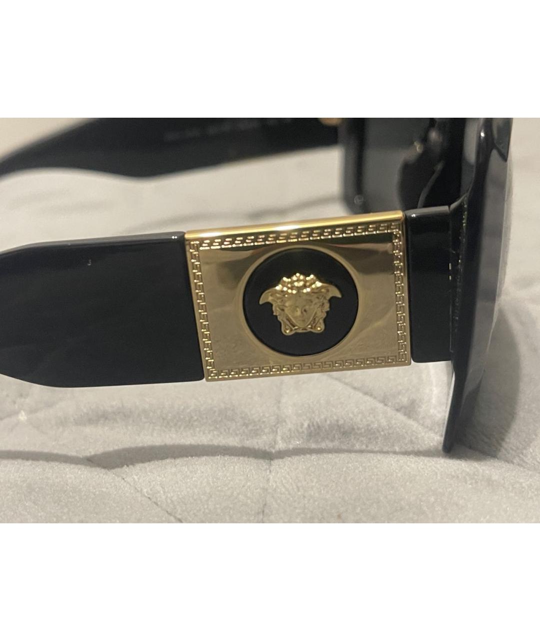 VERSACE Черные пластиковые солнцезащитные очки, фото 3