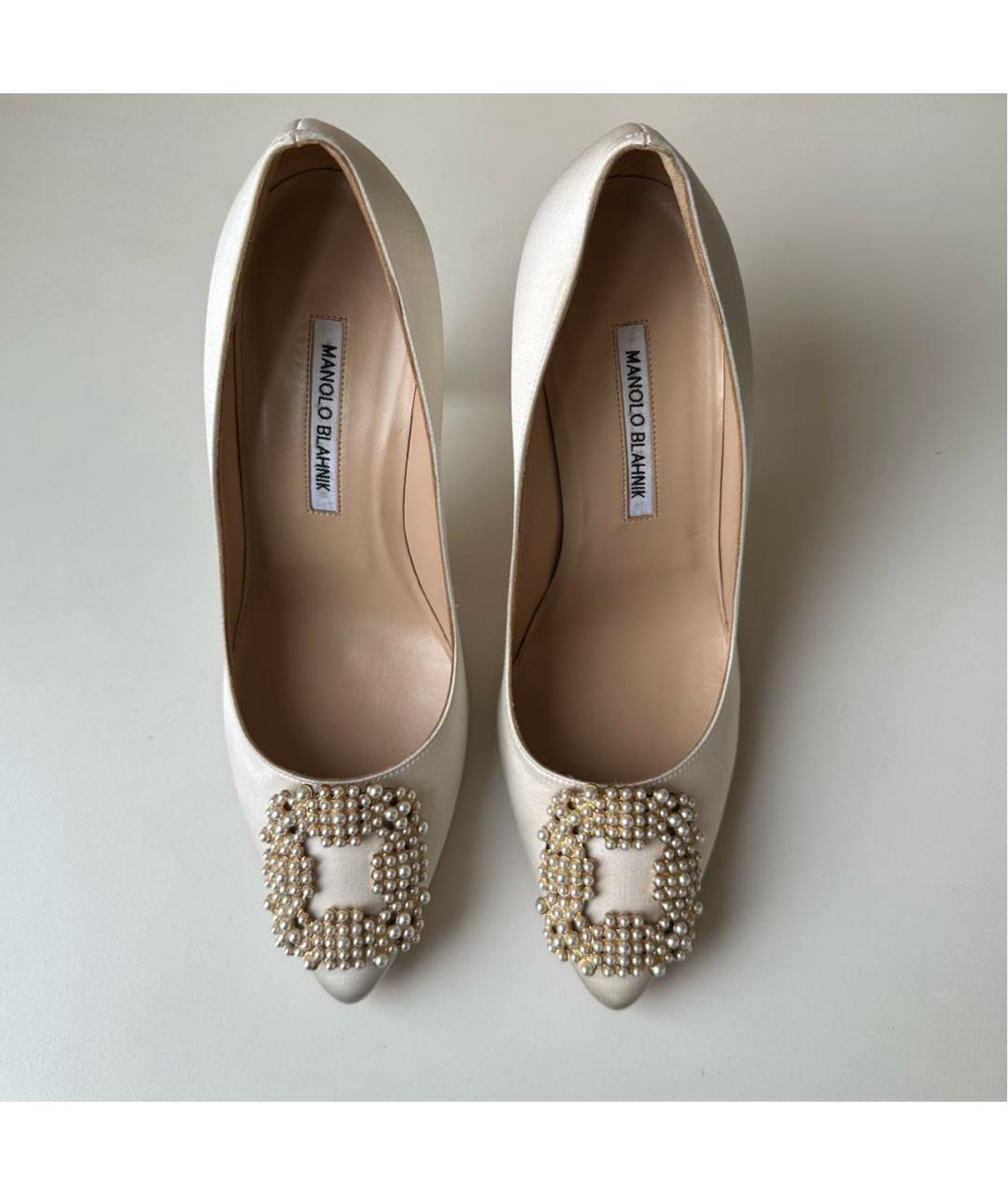 MANOLO BLAHNIK Белые текстильные туфли, фото 2